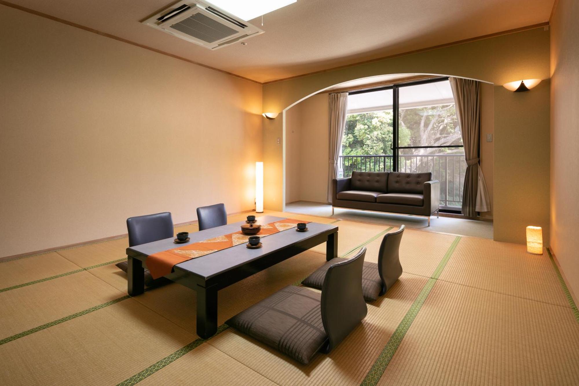 Kujyukushima Seaside Terrace Hotel ซาเซะโบ ภายนอก รูปภาพ